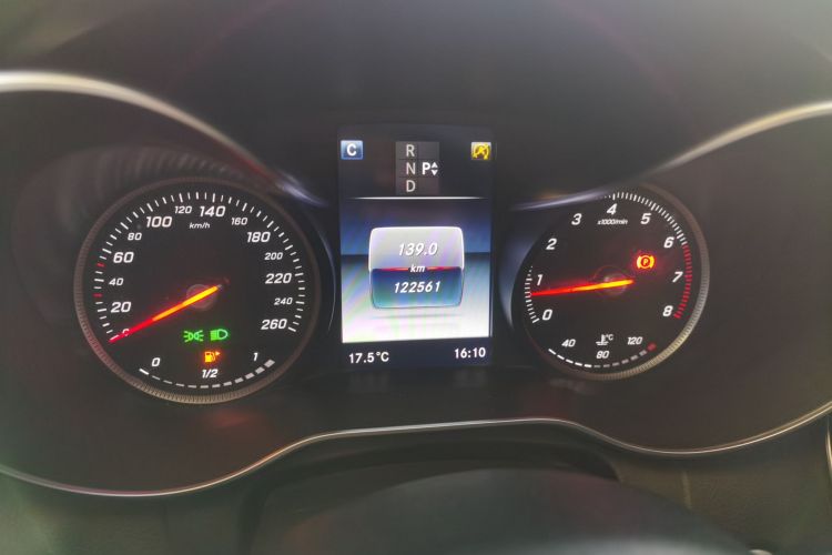 奔驰C级 2017款 C 200 L 4MATIC中控内饰14