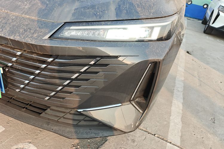 长安 逸动 2024款 1.5T GDI自动 旗舰型局部细节36