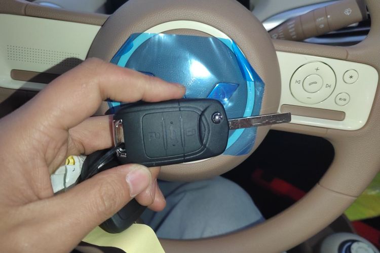 五菱汽车 宏光MINIEV 2025款 四门版 进阶款中控内饰11