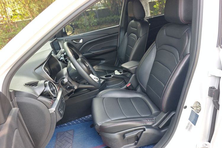 东风风光 风光500 2022款 1.5L CVT悦享型中控内饰19