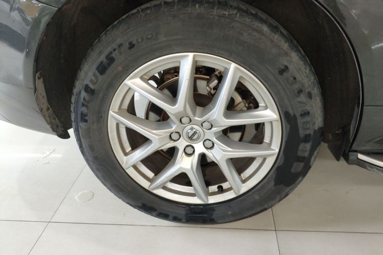 沃尔沃XC60 2019款 T5 四驱智逸版 国VI车身外观6008