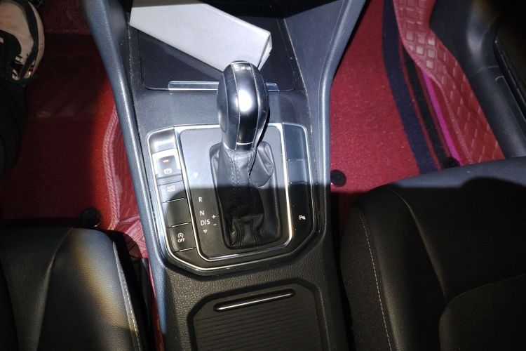 大众 高尔夫·嘉旅 2019款 280TSI 自动好奇型 国V中控内饰18