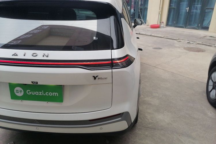 埃安 AION Y 2024款 Plus 610 智驾版车身外观9