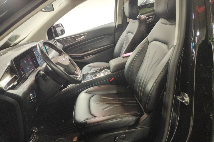 福特 锐界 2021款 改款 PLUS EcoBoost 245 两驱豪锐型 7座中控内饰19