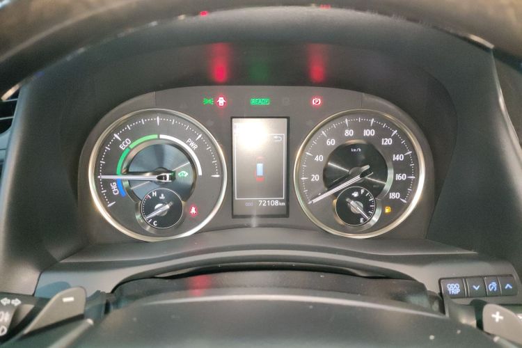 丰田 埃尔法 2021款 双擎 2.5L 尊贵版中控内饰14