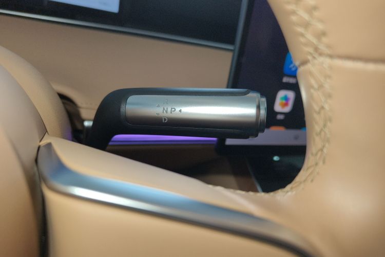 鸿蒙智行 享界S9 2024款 纯电 Ultra 四驱旗舰版局部细节18