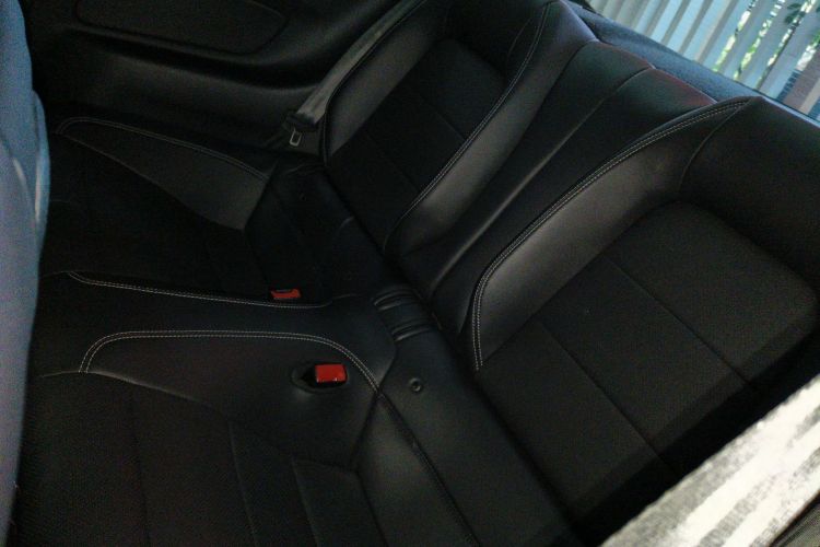 福特 Mustang 2020款 2.3L EcoBoost中控内饰7004