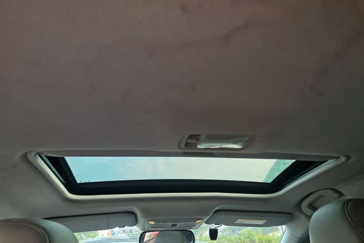 日产 轩逸 2016款 1.6XV CVT智享版中控内饰22