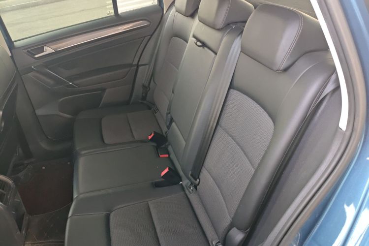 大众 高尔夫·嘉旅 2018款 230TSI 自动进取型中控内饰21