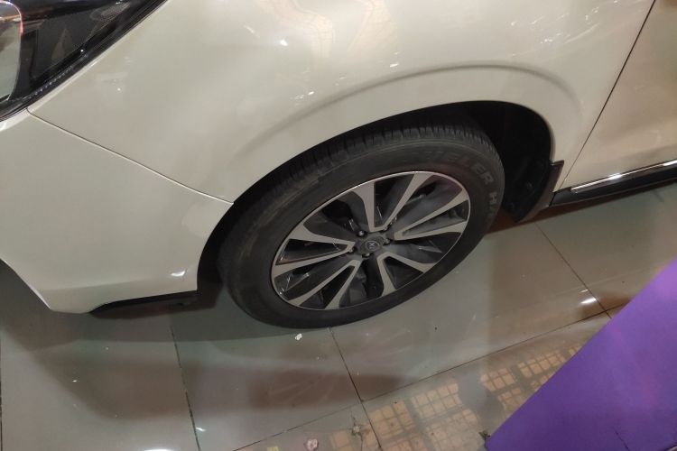 斯巴鲁 森林人 2018款 2.0i 时尚导航版车身外观6007