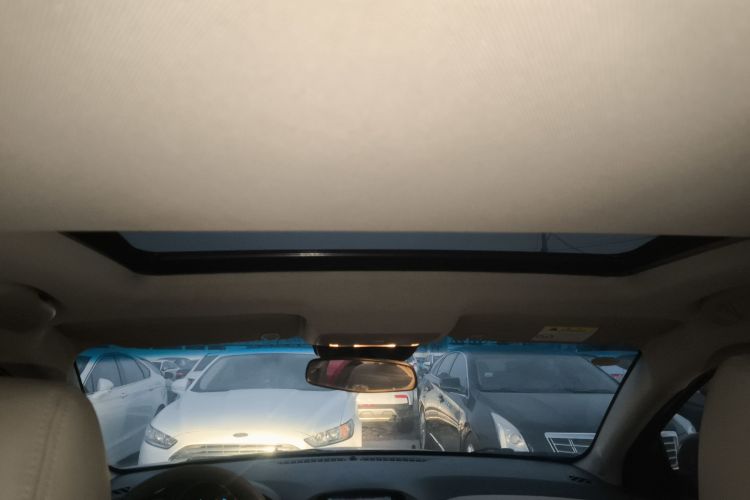 雪佛兰 科鲁兹 2015款 1.5L 经典 SE AT中控内饰22