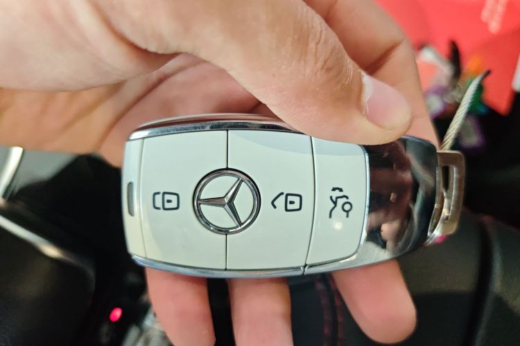 奔驰GLE轿跑 AMG 2020款 AMG GLE 53 4MATIC+ 轿跑SUV中控内饰11