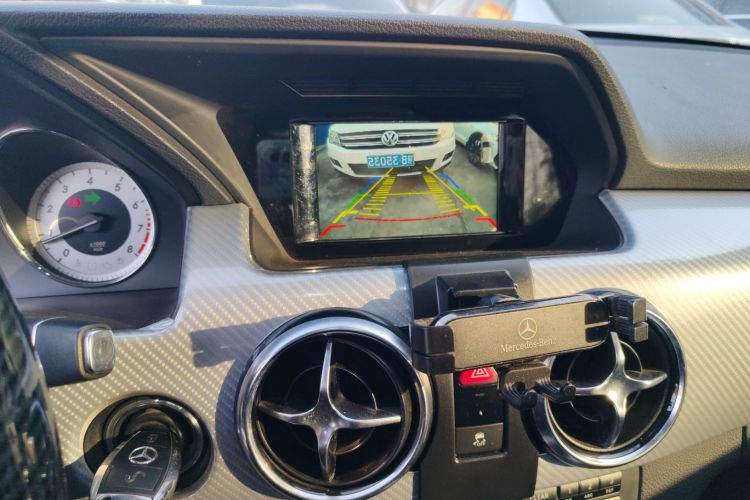 奔驰GLK级 2014款 GLK 200 标准型中控内饰16