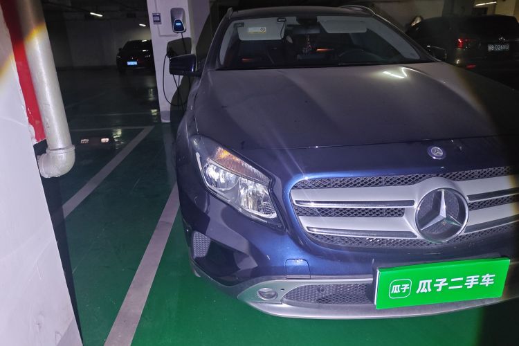 奔驰GLA 2016款 GLA 200 动感型车身外观8