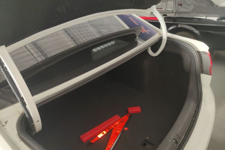 大众 2019款 改款 宝来·传奇 1.5L 自动时尚型 国VI机舱底盘23