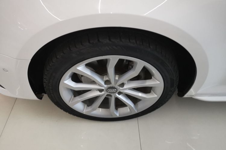 奥迪A4L 2019款 40 TFSI 时尚型 国VI车身外观6007