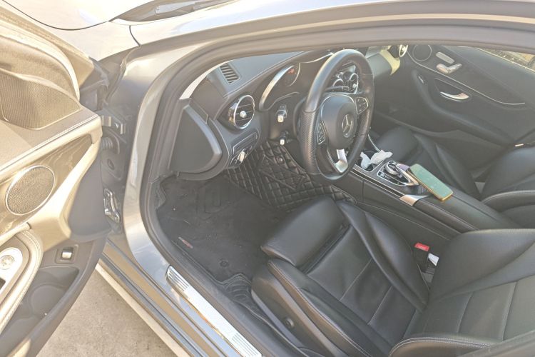 奔驰C级 2015款 改款 C 200 L 运动型中控内饰20