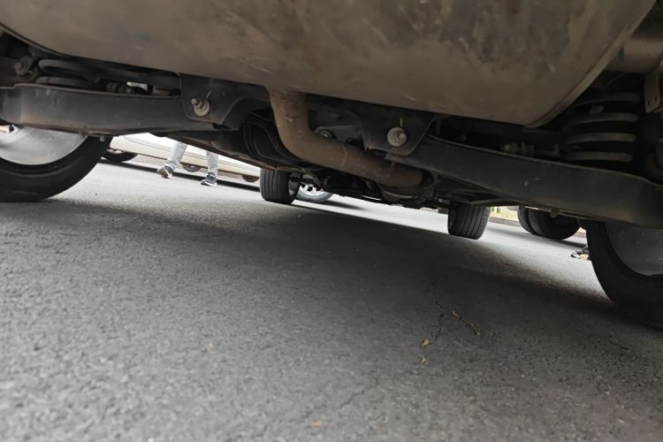 荣威RX5 MAX 2019款 400TGI 自动四驱智能座舱至尊版局部细节9009