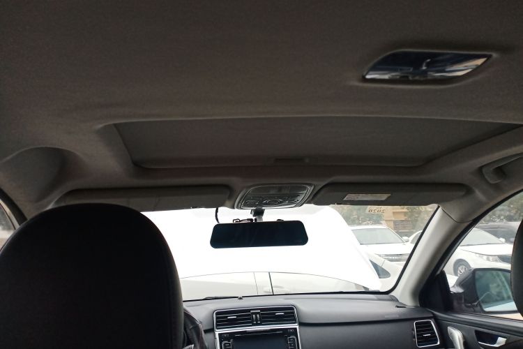 哈弗H6 2015款 运动版 1.5T 自动两驱豪华型中控内饰22