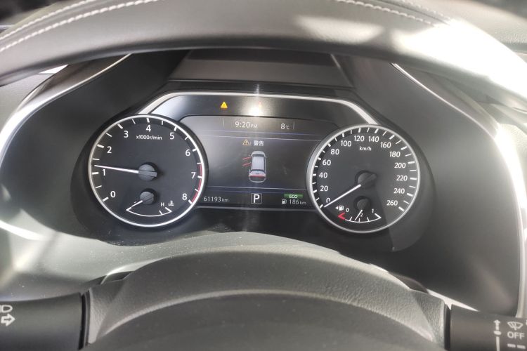 日产 楼兰 2015款 2.5L XL 两驱智尚版中控内饰14