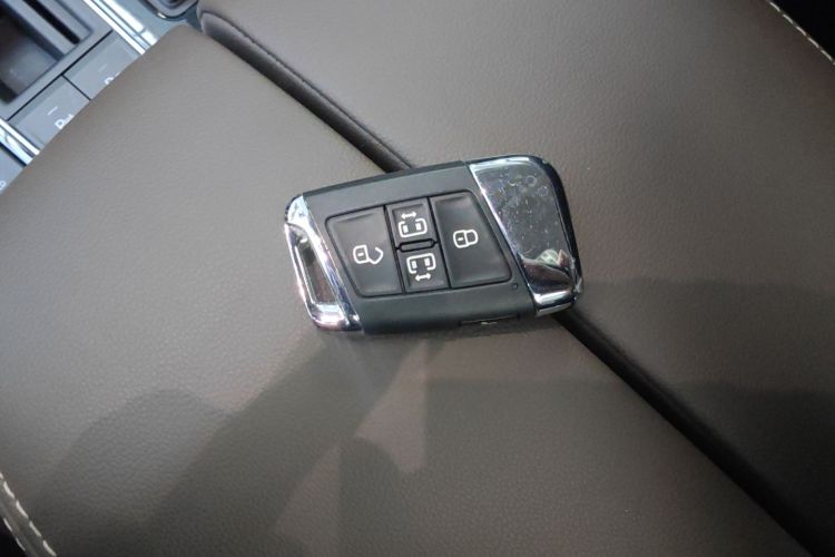 大众 威然 2020款 330TSI 豪华版中控内饰11