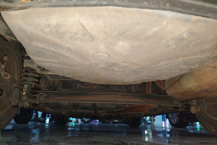 吉利汽车 帝豪 2015款 三厢 1.5L CVT向上版局部细节9009