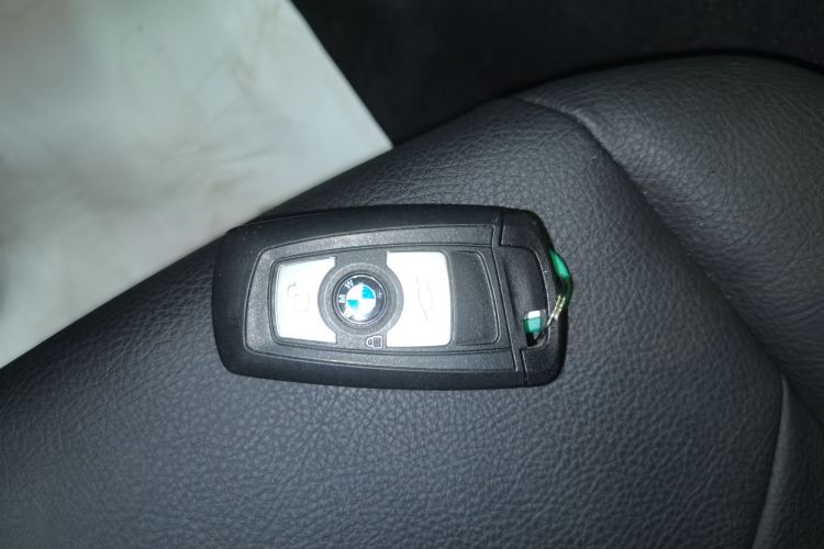 宝马3系 2017款 320Li xDrive 时尚型中控内饰11