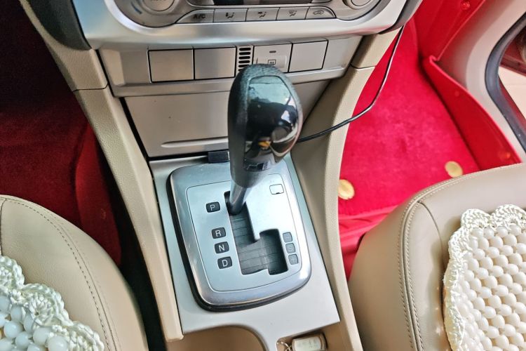 福特 福克斯 2013款 两厢经典 1.8L 自动时尚型中控内饰18