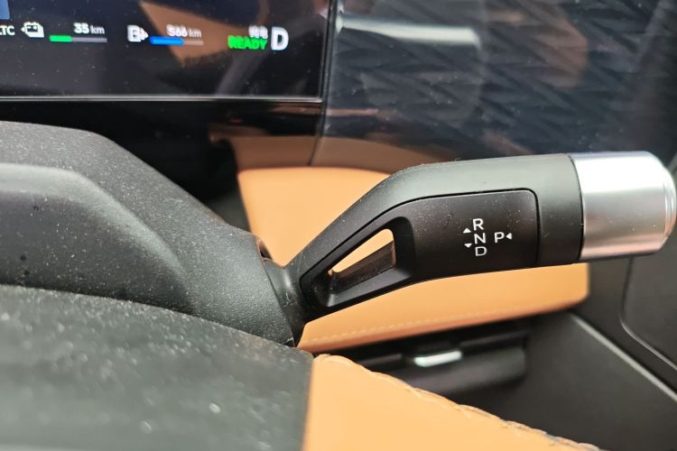 吉利银河 银河L7 2023款 1.5T 115km 星舰中控内饰18