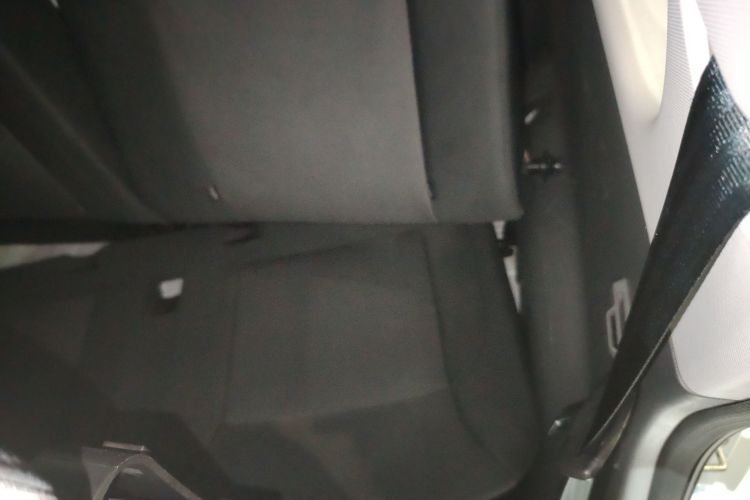 长安启源 长安Lumin 2023款 205km 香沁款中控内饰21