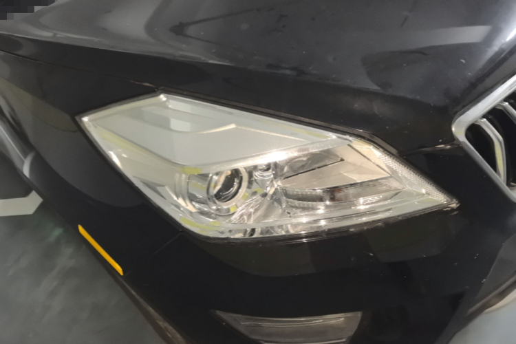 北汽威旺S50 2016款 1.5T 手动欢动精英型车身外观8