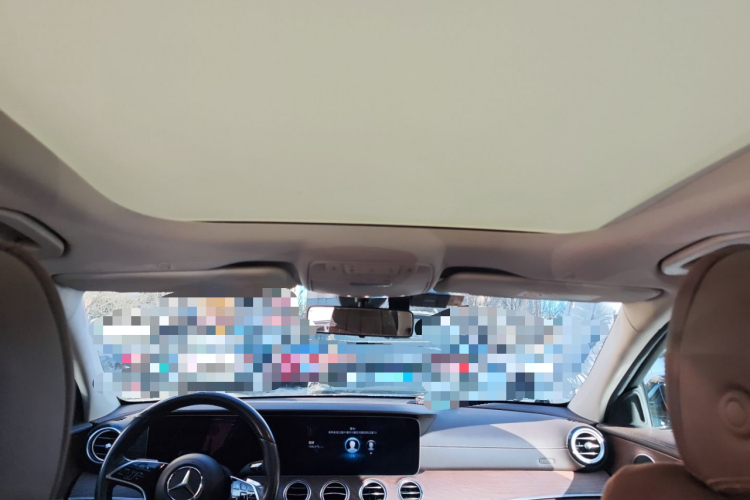 奔驰E级 2021款 改款 E 260 L中控内饰22