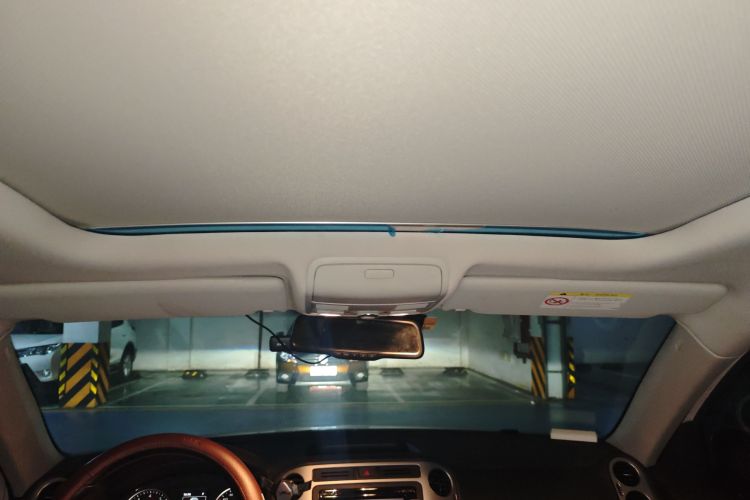 大众 途观 2015款 2.0TSI 自动四驱豪华版中控内饰22