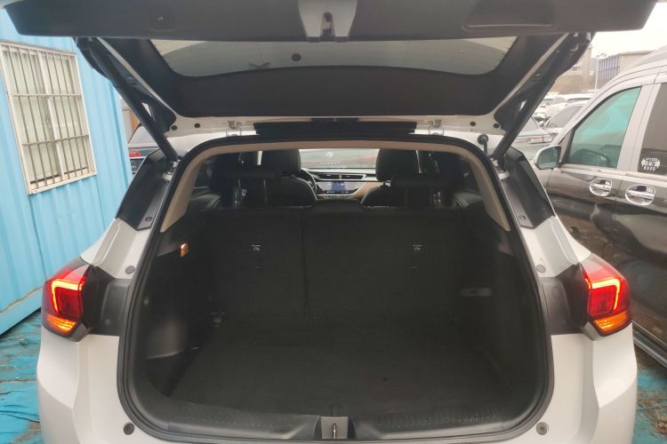 别克 昂科拉GX 2022款 332T CVT两驱豪华型机舱底盘23