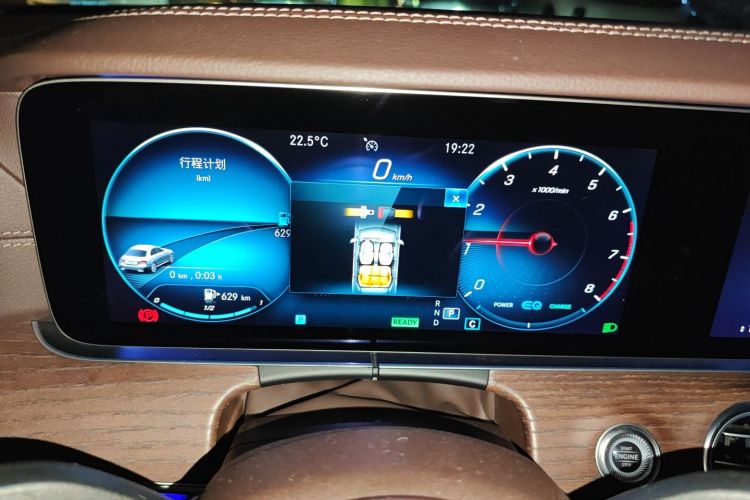 奔驰E级 2021款 E 260 L中控内饰14