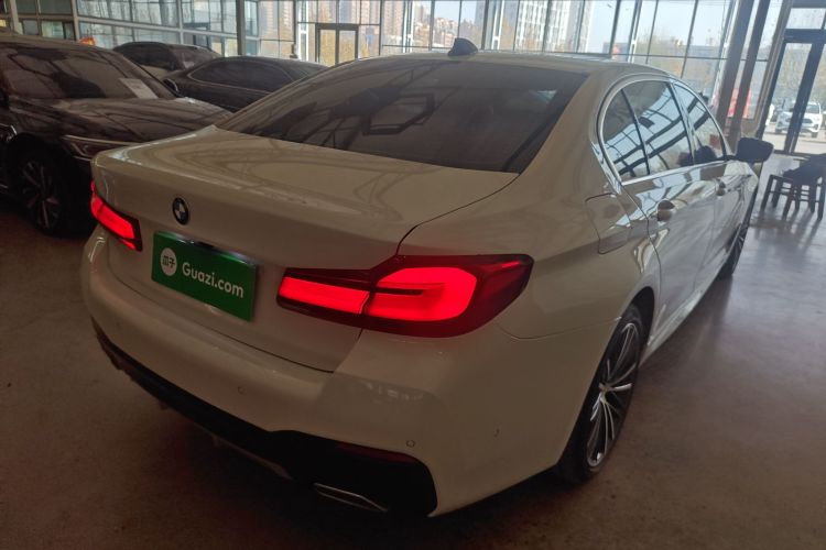 宝马5系 2021款 改款 530Li 领先型 M运动套装车身外观6005