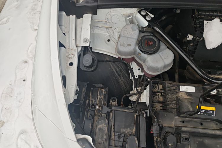 大众ID.7 VIZZION 2024款 AIR机舱底盘25