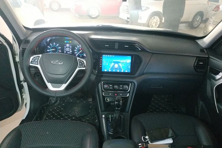 奇瑞 瑞虎3 2016款 1.6L CVT智尚版中控内饰12