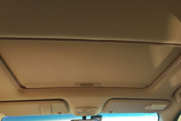 宝骏730 2016款 1.8L iAMT豪华型 7座局部细节22