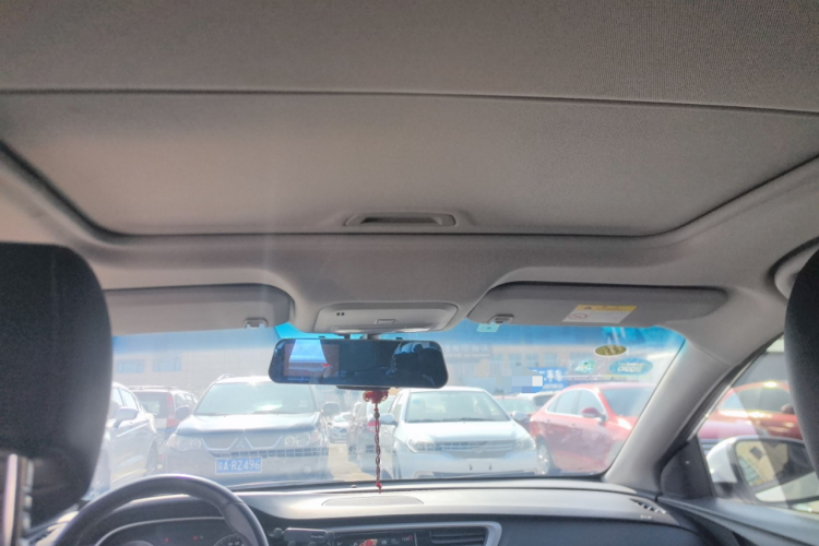 别克 英朗 2019款 18T 自动互联精英型 国VI中控内饰22