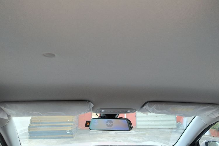 五菱汽车 缤果S 2025款 325km 尊享款中控内饰22