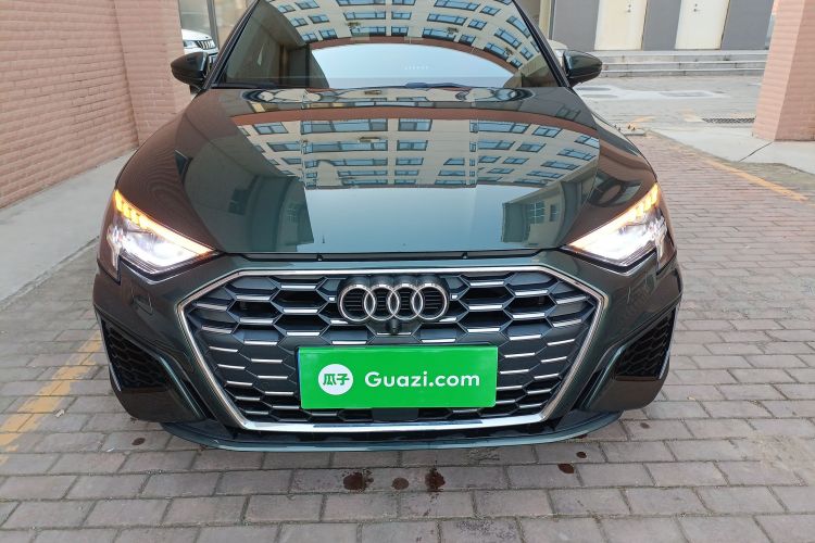 奥迪A3 2021款 Sportback 35 TFSI 时尚运动型车身外观6001