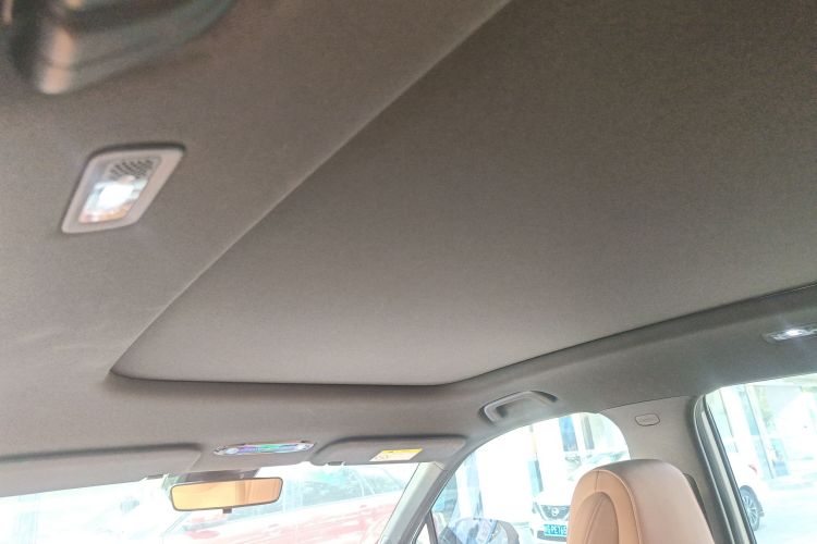 吉利银河 银河L7 2025款 EM-i 115km 探索+版中控内饰22