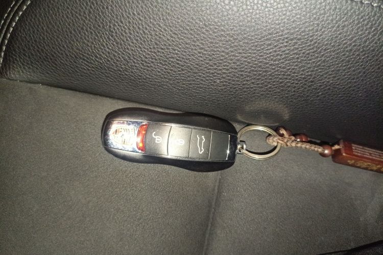 保时捷 2017款  Macan 2.0T中控内饰11