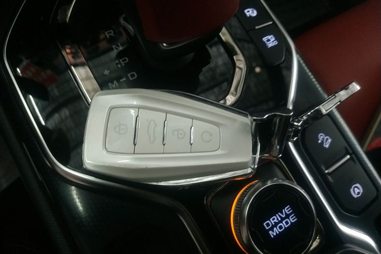 吉利汽车 吉利icon 2020款 1.5TD i9 BSG中控内饰7001