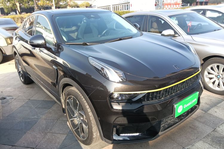 领克05 2022款 2.0TD 两驱耀Halo车身外观3