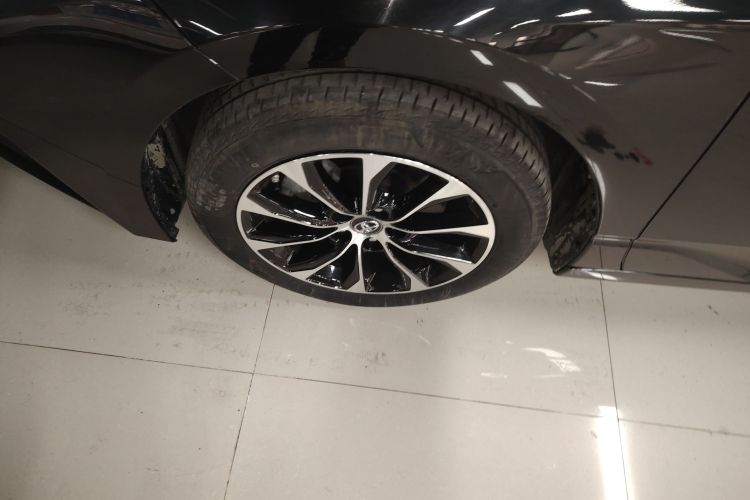 丰田 亚洲龙 2023款 2.0L 进取版车身外观6007