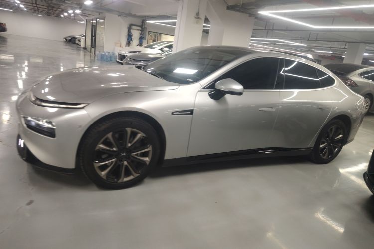 小鹏P7 2020款 670E车身外观6003