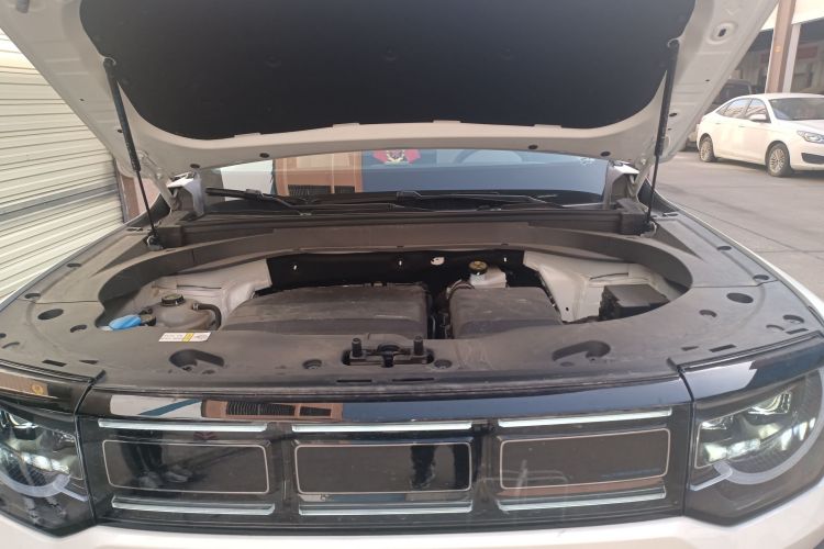 北京BJ30 2024款 1.5T 魔核电驱进阶版机舱底盘24