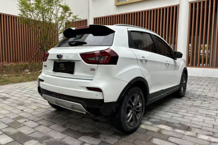 吉利汽车 远景X3 2020款 1.5L CVT尊贵型车身外观6005